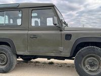Usata Land Rover Defender 122 CV (89 kW) 2000 Verde SUV