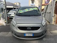Usata Kia Venga LX 90 CV (66 kW) 2011 Marrone Utilitaria