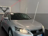 Usata Lexus CT200h Sport Line 99 CV (72 kW) 2016 Argento Berlina