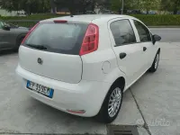 Usata Fiat Punto Street 95 CV (69 kW) 2018 Bianco Utilitaria