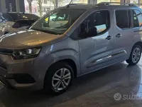 Usata Toyota Proace Verso City 100 CV (73 kW) 2022 Grigio Station wagon