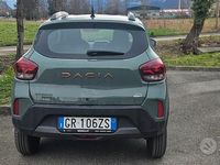 Usata Dacia Spring 47 kW (65 CV) 2023 Verde Utilitaria