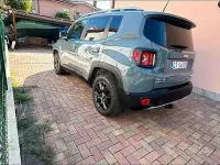 Usata Jeep Renegade 140 CV (102 kW) 2015 Grigio SUV
