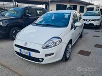 Usata Fiat Punto Lounge 95 CV (69 kW) 2017 Bianco Utilitaria
