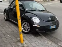 Usata VW New Beetle 102 CV (75 kW) 2007 Nero Utilitaria