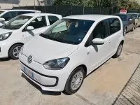 Usata VW up! Move 68 CV (50 kW) 2013 Bianco Utilitaria