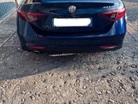 Usata Alfa Romeo Giulia 160 CV (117 kW) 2019 Blu Berlina