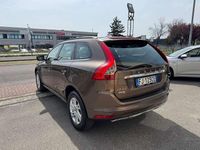 Usata Volvo XC60 190 CV (139 kW) 2017 Marrone SUV