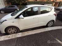 Używany Hyundai i10 68 KM (50 kW) 2019 Biały Hatchback
