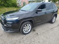 Usata Jeep Cherokee Longitude 140 CV (102 kW) 2015 Nero SUV