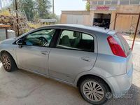 Usata Fiat Grande Punto 75 CV (55 kW) 2006 Utilitaria