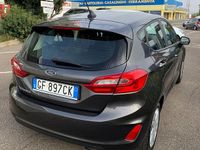 Usata Ford Fiesta 75 CV (55 kW) 2021 Grigio Utilitaria