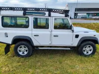 Gebraucht Land Rover Defender 122 PS (89 kW) 2012 Weiß Kombi