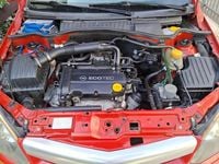 Usata Opel Tigra Edition 90 CV (66 kW) 2000 Coupé