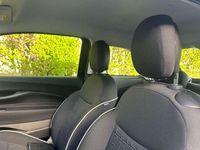 Begagnad Fiat 500e Icon 42 kW (58 HK) 2024 Svart Halvkombi