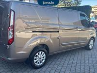 Usata Ford Transit Custom Titanium 131 CV (96 kW) 2023 Beige metallizzato Furgone
