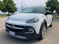 Usata Opel Adam Rocks Rocks 70 CV (51 kW) 2019 Bianco Utilitaria