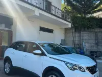 Usata Peugeot 3008 131 CV (96 kW) 2020 Bianco SUV