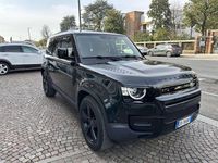 Usata Land Rover Defender 241 CV (177 kW) 2020 Nero perla SUV