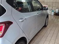 Usata Hyundai i10 69 CV (50 kW) 2017 Grigio Utilitaria