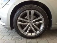 Usata VW Passat Highline 190 CV (139 kW) 2017 Grigio Station wagon