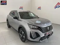 Usata Peugeot 2008 Allure 102 CV (75 kW) 2025 Grigio SUV
