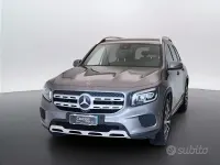 Usata Mercedes GLB200 150 CV (110 kW) 2020 Grigio SUV