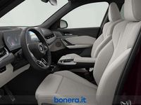 Nuova BMW X1 M Sport 211 CV (155 kW) 2026 Fire red metallizzato SUV
