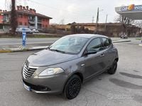 Usata Lancia Ypsilon Gold 85 CV (62 kW) 2013 Grigio Utilitaria