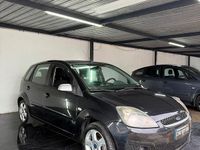 Usata Ford Fiesta Ghia 67 CV (49 kW) 2008 Nero Utilitaria