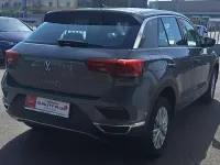 Usata VW T-Roc Business 150 CV (110 kW) 2022 Argento SUV