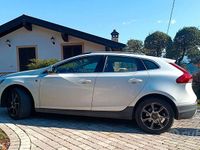 Usata Volvo V40 CC Ocean Race 120 CV (88 kW) 2016 Bianco Station wagon