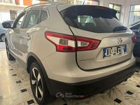 Usata Nissan Qashqai Tekna 110 CV (80 kW) 2016 Argento SUV