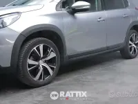 Usata Peugeot 2008 Allure 110 CV (80 kW) 2018 Grigio SUV