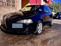 Usata Alfa Romeo 147 105 CV (77 kW) 2007 Nero Utilitaria