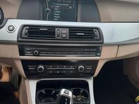 Usata BMW 523 204 CV (150 kW) 2011 Nero Berlina