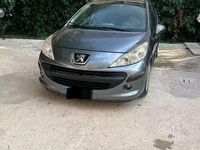 Usata Peugeot 207 75 CV (55 kW) 2008 Grigio Utilitaria
