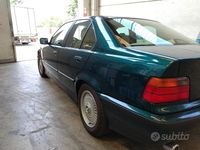 Usata BMW 318 116 CV (85 kW) 1997 Verde Berlina