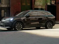 Nuova VW T-Roc Life 150 CV (110 kW) 2026 Grenadill black metallizzato SUV