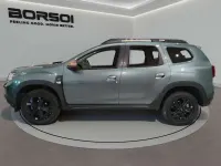 Usata Dacia Duster Extreme 116 CV (85 kW) 2023 Verde oxide SUV