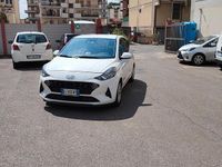 Usata Hyundai i10 67 CV (49 kW) 2022 Bianco Utilitaria