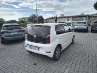 Usata VW e-up! 61 kW (83 CV) 2021 Bianco Utilitaria