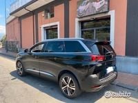 Usata Peugeot 5008 GT-line 120 CV (88 kW) 2019 Nero SUV