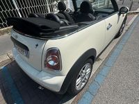 Usata Mini One Cabriolet 90 CV (66 kW) 2011 Bianco Cabrio