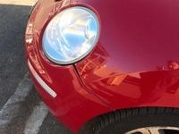 Usata VW New Beetle 105 CV (77 kW) 2006 Rosso Utilitaria