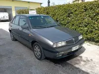 Usata Lancia Delta 90 CV (66 kW) 1994 Utilitaria