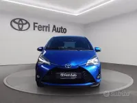 Usata Toyota Yaris Style 101 CV (74 kW) 2018 Blu Berlina