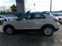 Usata VW T-Roc Life 110 CV (80 kW) 2024 Beige SUV