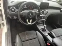 Usata Mercedes A180 122 CV (89 kW) 2016 Bianco Utilitaria