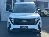 Usata Ford Tourneo Courier Titanium 124 CV (91 kW) 2025 Bianco Monovolume